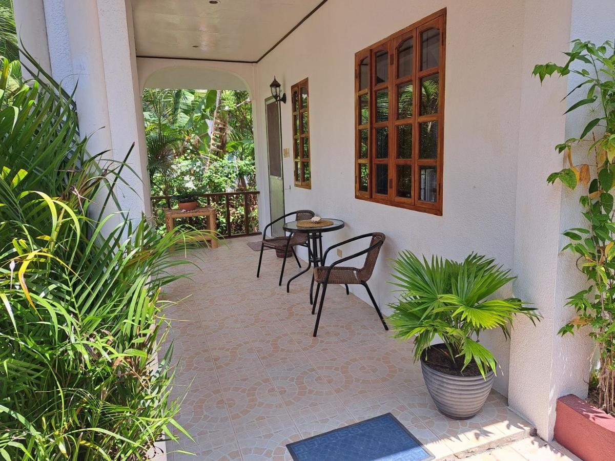Palmera Palma Private 1-Br Bungalow In 莫阿尔博阿 外观 照片