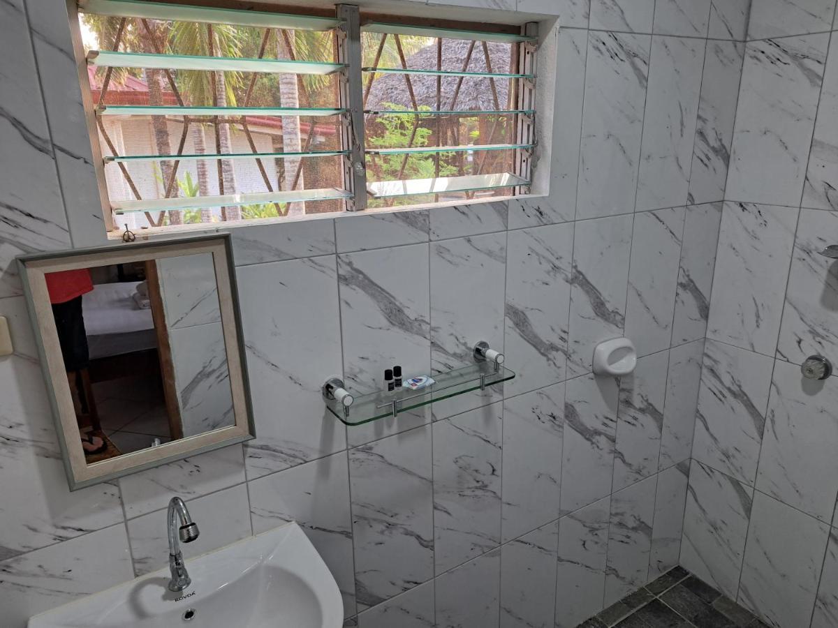 Palmera Palma Private 1-Br Bungalow In 莫阿尔博阿 外观 照片