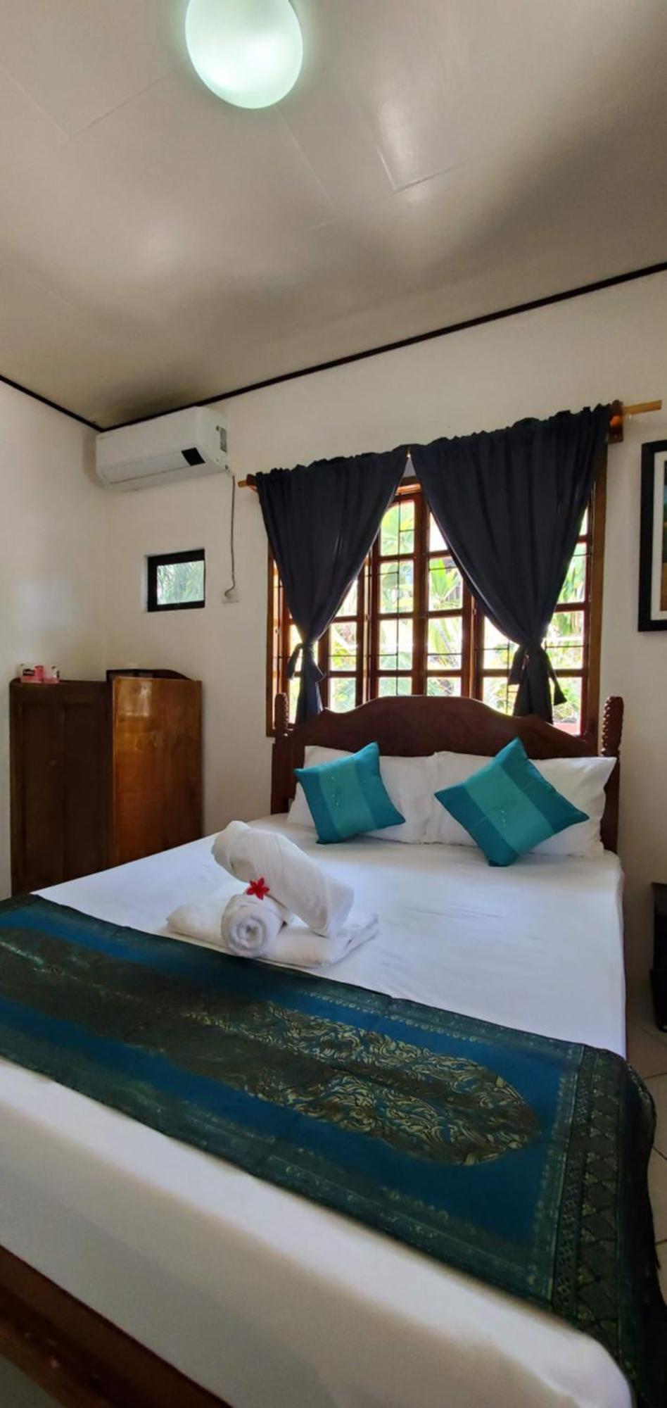 Palmera Palma Private 1-Br Bungalow In 莫阿尔博阿 外观 照片